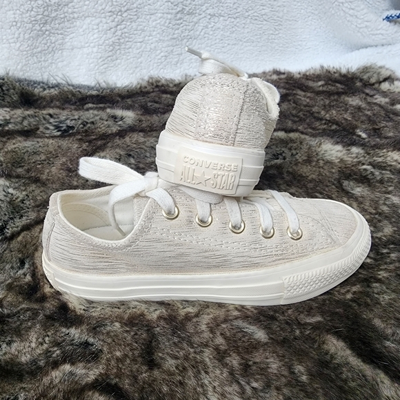 Converse Chuck Taylor All Star Leather Sneaker - Picture 7 of 7